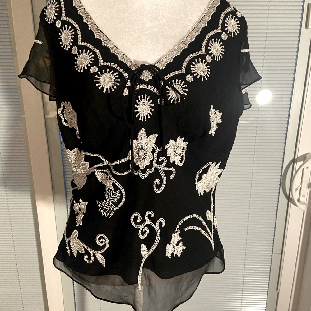 Pappell Boutique Evening XL BEAUTIFUL BLOUSE Beaded with butterfly sleeves .